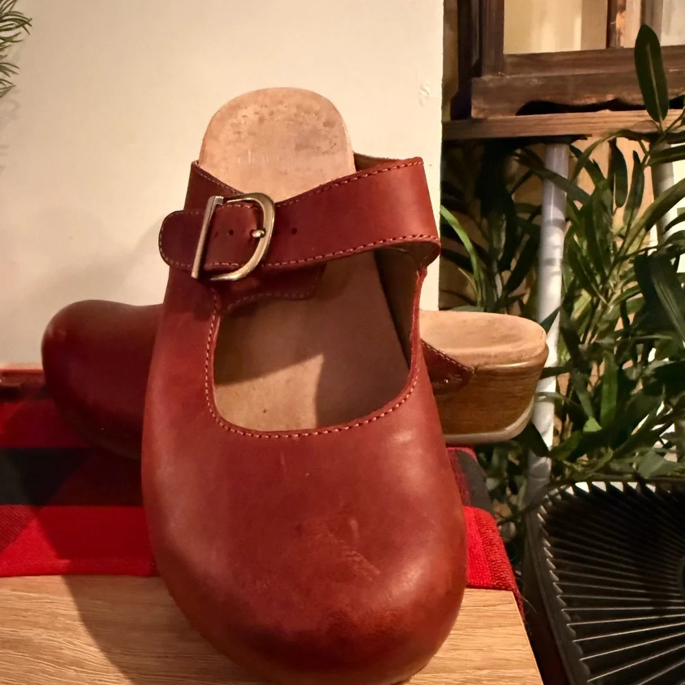 Dansko Burgundy Leather Mary Janes - Picture 2 of 7